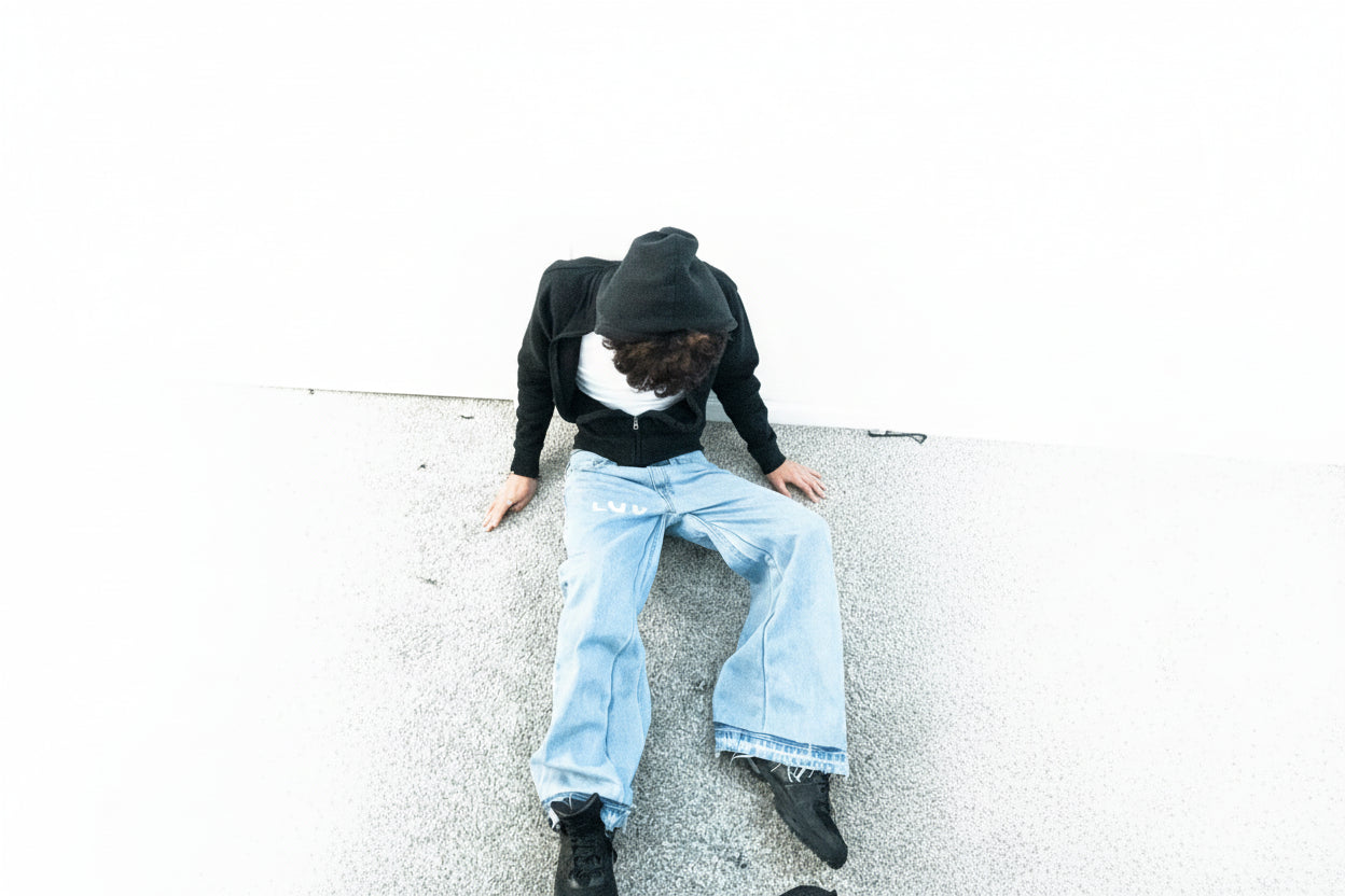 Denim light wash baggy flare jeans