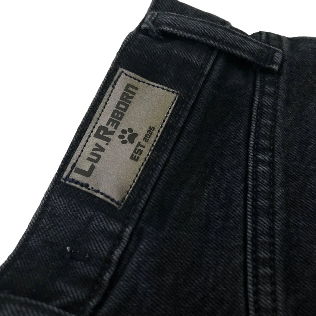 baggy black jorts